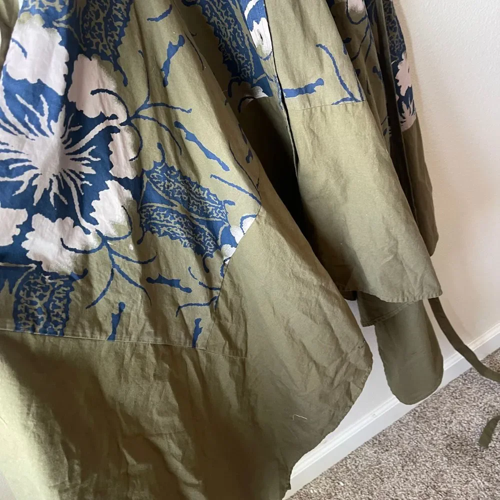 Making the Cut Puff Sleeve‎ Dress - Picture 7 of 10